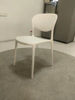 Sedia modello Abby di a prezzo riservato^Connubia Sale