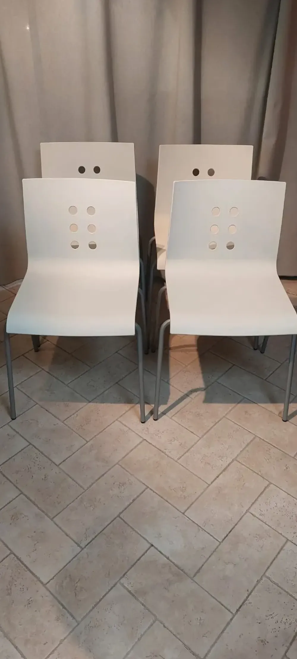 Doimo CityLine Sedia modello Arca a marchio scontata del 71%- Sedie