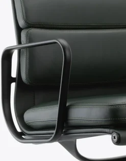 Collezione esclusiva Sedia modello Ea 217 regolabile in altezza di- Sedie