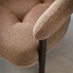 Online Sedia modello Greta lounge di : scopri il prezzo riservato Sedie