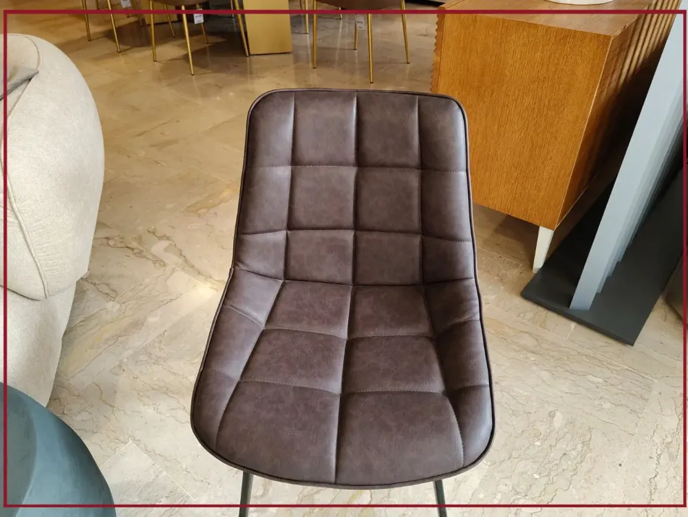 Sedia modello Montreal senza braccioli di Sedie