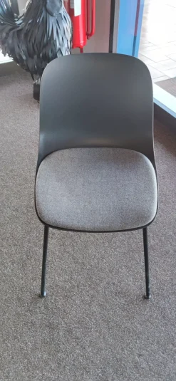 Sedia modello Seela di : contatta il venditore per scoprire il prezzo^LaPalma