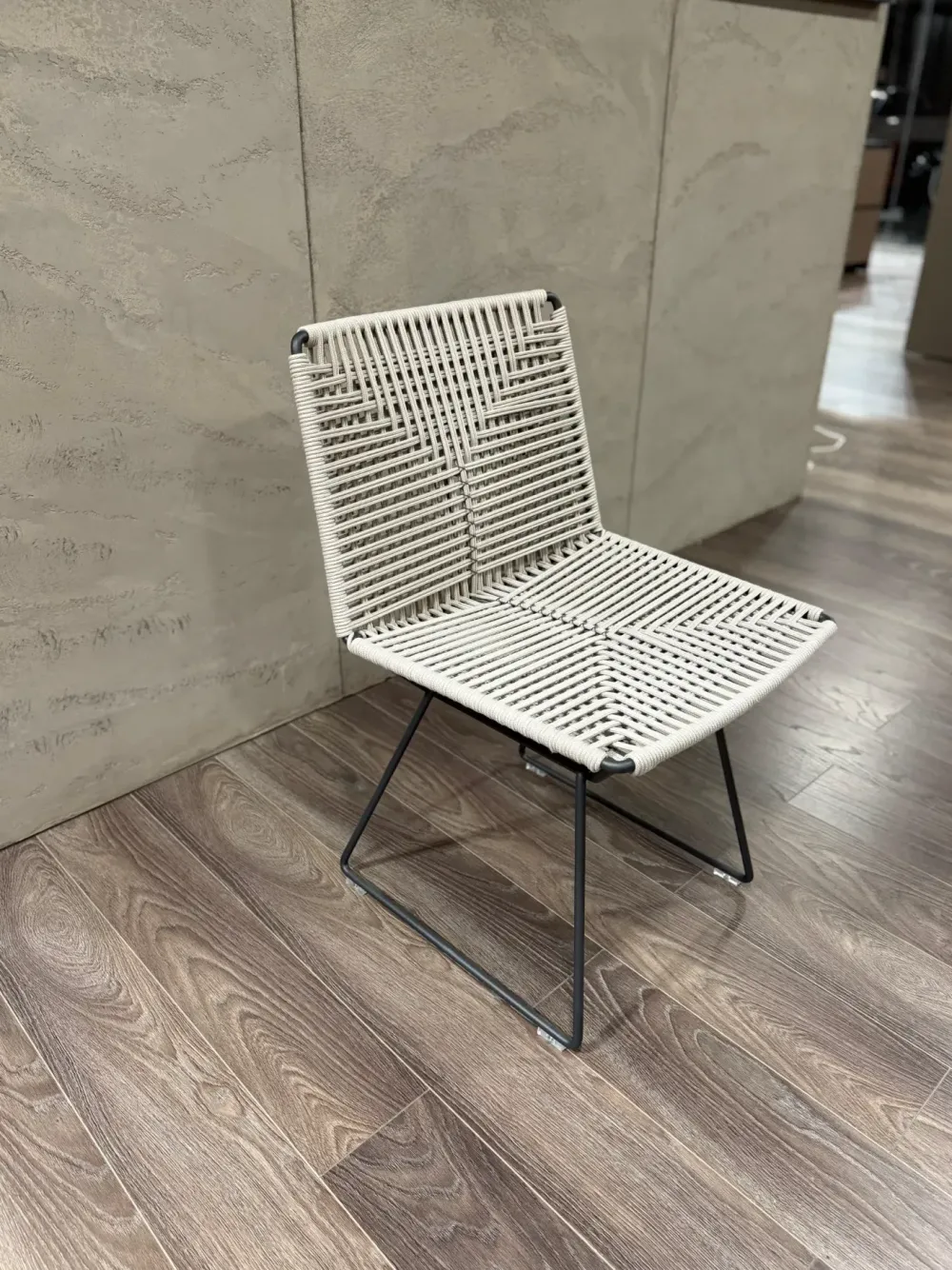 Sedia Neil twist chair di in OFFERTA OUTLET -30%^Mdf Online