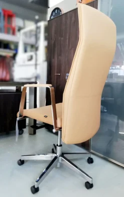 Sedia operativa in ecopelle Athena direzionale + 2 sedie slitta con forte sconto^Las Mobili Outlet