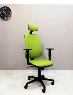 Sale Sedia operativa Mask schienale alto + 2 sedie attesa in ecopelle a prezzo Outlet Arredo Ufficio