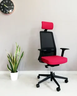 Las Mobili Sedia operativa modello Rassegna rete con poggiatesta in altro ad un prezzo davvero conveniente- Arredo Ufficio