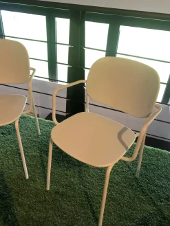 Connubia Sedia per l'esterno Yo!  a marchio con forte sconto- Sedie Da Giardino