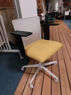 Sale Sedia Planesit SCONTATA a PREZZI OUTLET Sedie