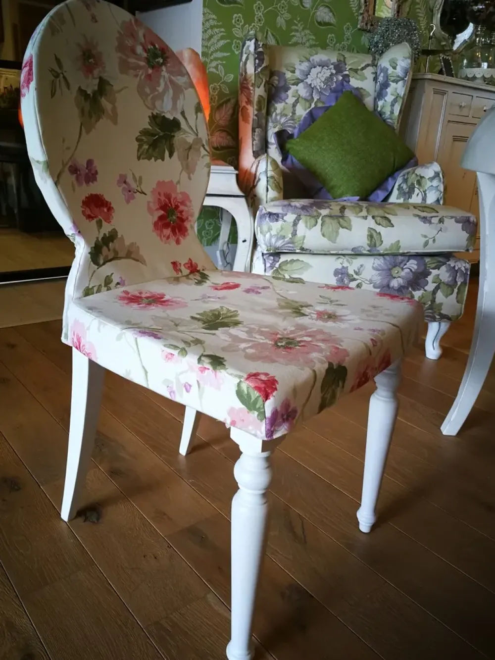 Sedia Sedia in legno rivestita in stoffa di in OFFERTA OUTLET -66%^Callesella New