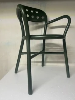 Magis Sedia Sedia pipe con braccioli verde di in OFFERTA OUTLET -42%- Sedie