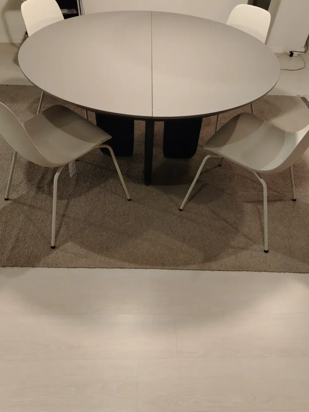 Kristalia Sedia Sedie elephantino da cucina realizzata in plastica scontata del 21%- Sedie