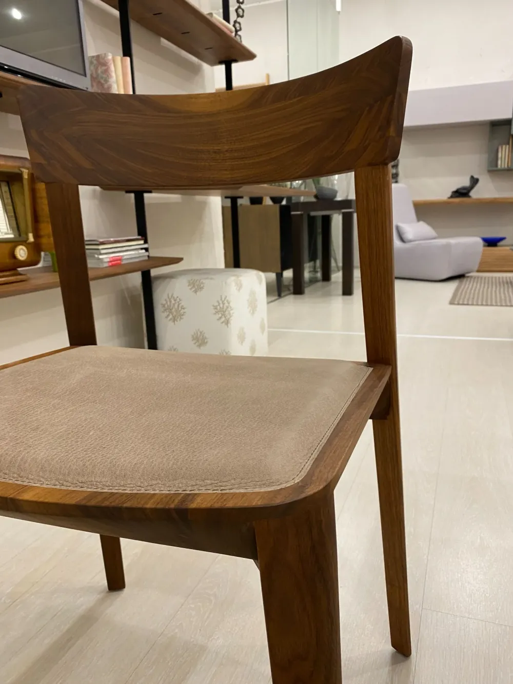 Sedia senza braccioli Mia leather a prezzo scontato^Riva 1920 Discount