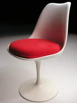 Stark Sedia senza braccioli Tulip eero saarinen di a prezzo scontato- Sedie