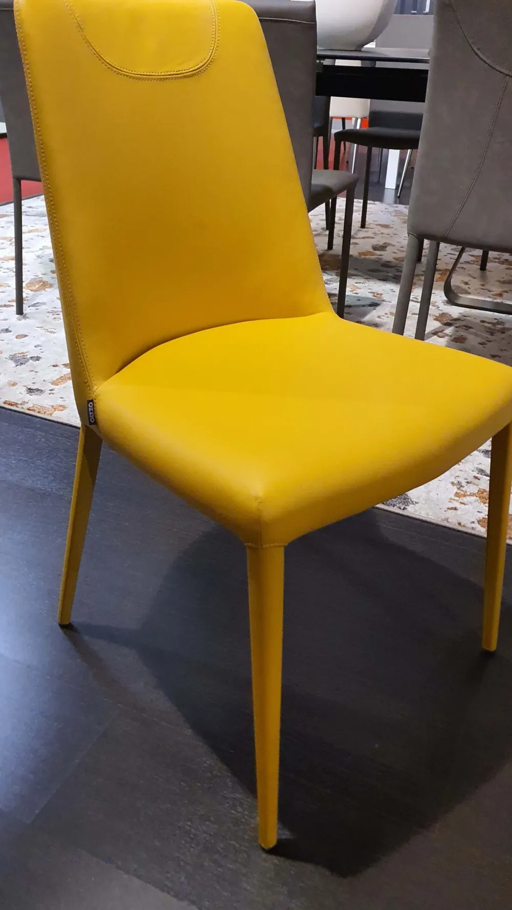 Online Sedia Sofia gialla con un ribasso vantaggioso Sedie