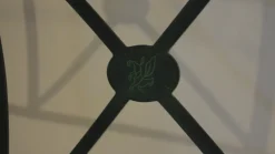 Collezione esclusiva Sedie classiche in ferro finitura verde e cuscini in tessuto scontate del -80%- Sedie