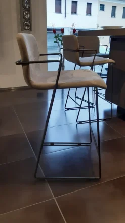 Sgabello a slitta Fluid c con forte sconto^Zamagna Hot