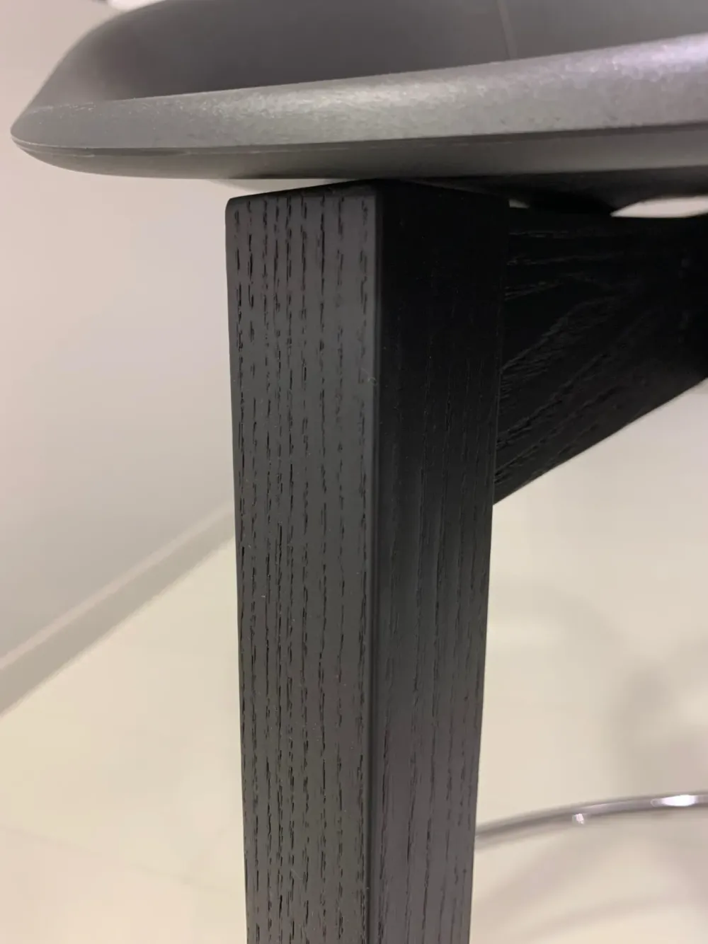 New Sgabello con 4 gambe Gabri a prezzi outlet Sgabelli