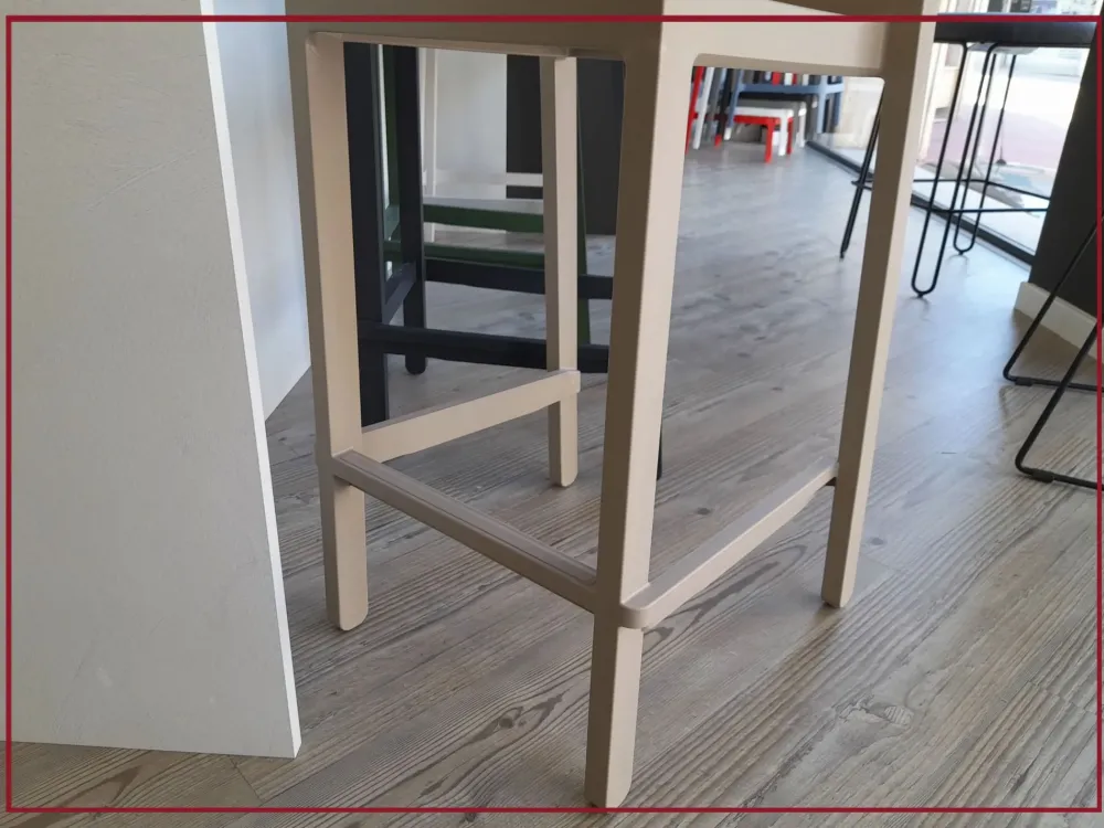 Sgabello con 4 gambe Kate in offerta^Scab Sale