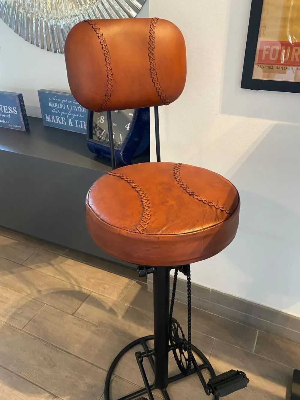 Collezione esclusiva Sgabello con base centrale Bike in offerta- Sgabelli