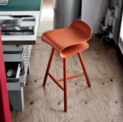 Kristalia Sgabello da soggiorno Bcn in Offerta Outlet- Sgabelli