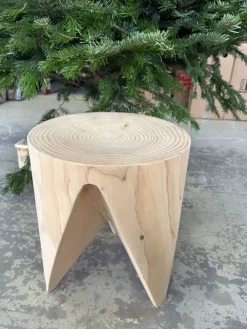 Riva 1920 Sgabello da soggiorno Zig zag a prezzo Outlet- Sgabelli