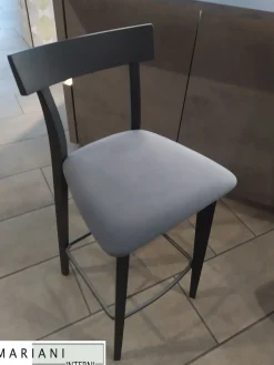 Sgabello Grace con 4 gambe a prezzo scontato^FGF Mobili