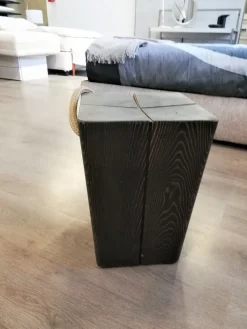 Clearance Sgabello impilabile Hug grigio   a prezzo scontato Sgabelli