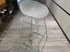 Kartell Sgabello Smatrik stool a prezzo ribassato  approfittane ora!- Sgabelli