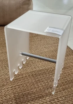 Sale Sgabello Trionfo con 4 gambe a prezzo conveniente Sgabelli