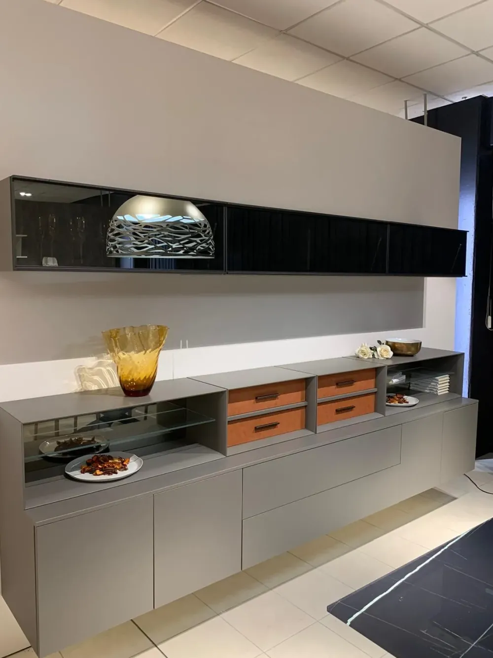 Soggiorno completo Contigo di in stile moderno in offerta^Jesse Clearance