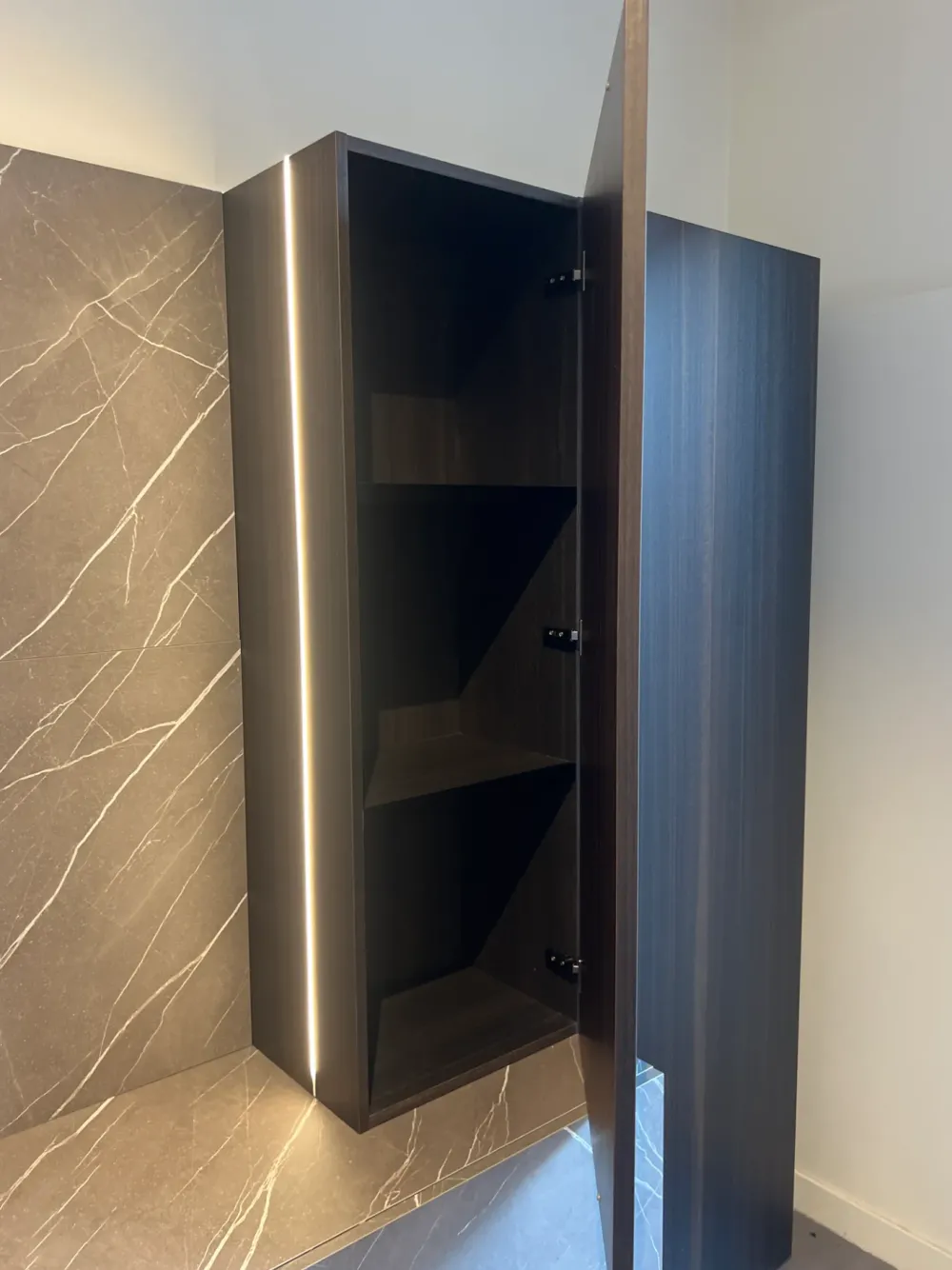 Nova Cucina Soggiorno completo Kyton di in stile design in offerta- Soggiorni Completi