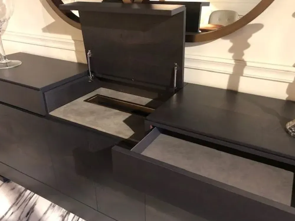 Soggiorno completo modello in stile design di a PREZZI OUTLET^Smania Hot