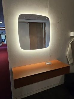 Specchiera modello Riflesso di con forte sconto^Adok Hot