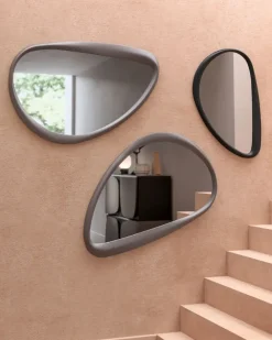 Ozzio Specchiera modello Soho di a prezzi convenienti- Specchiere