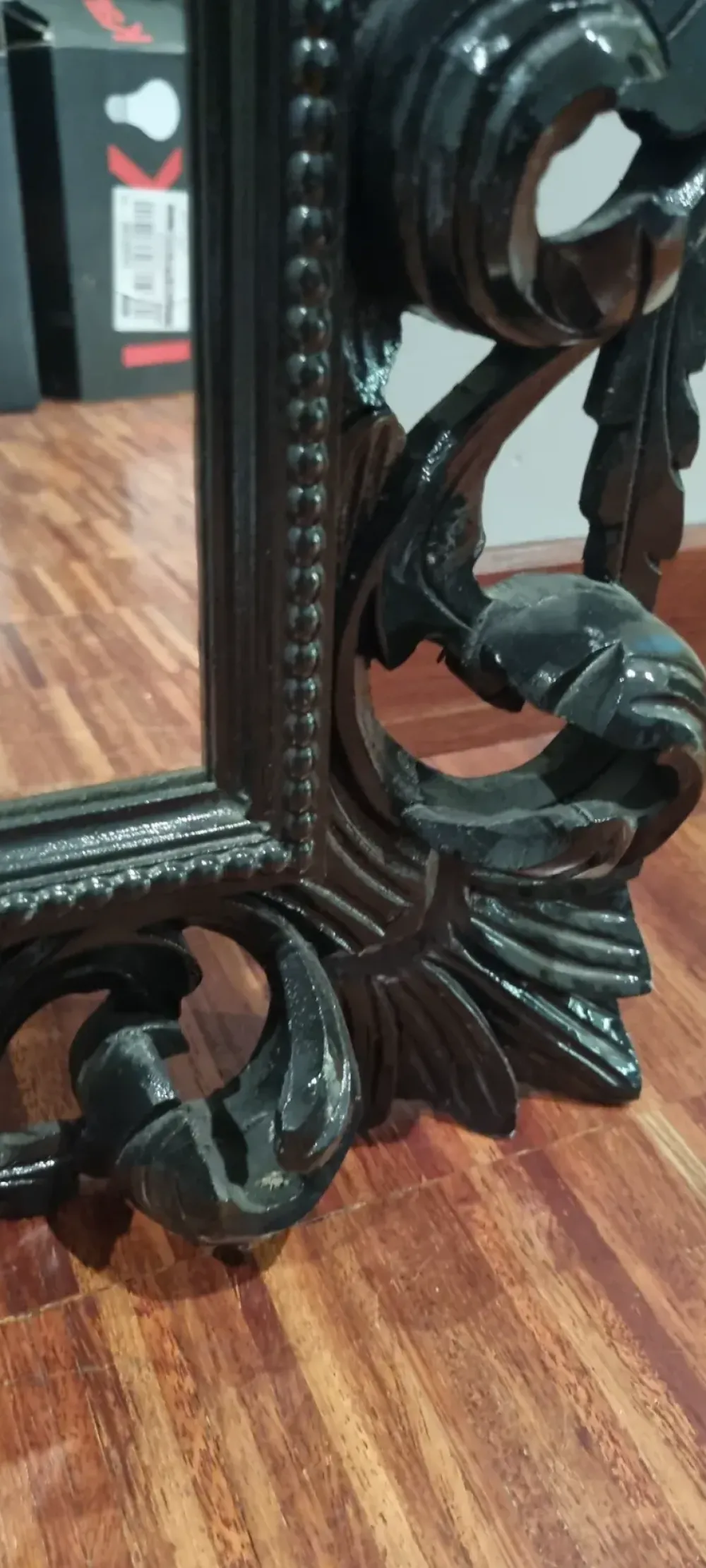 Specchiera modello Specchio chiocciola di a prezzi outlet Specchiere