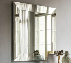 Outlet Specchiera stile design modello Regal in OFFERTA OUTLET Specchiere