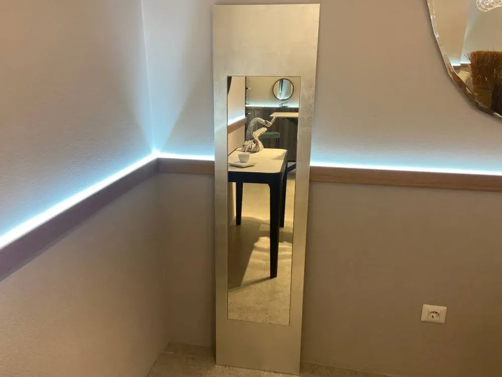 New Specchio Alisei di in stile moderna Specchiere