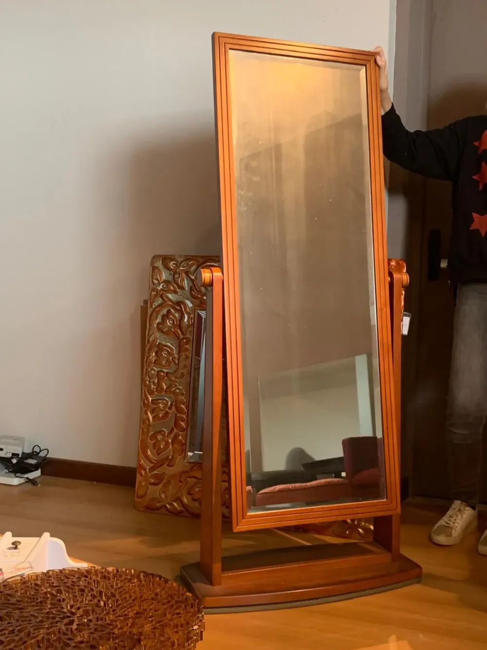 Specchio classico Specchiera reclinabile in noce di a prezzo scontato^Artigianale Sale