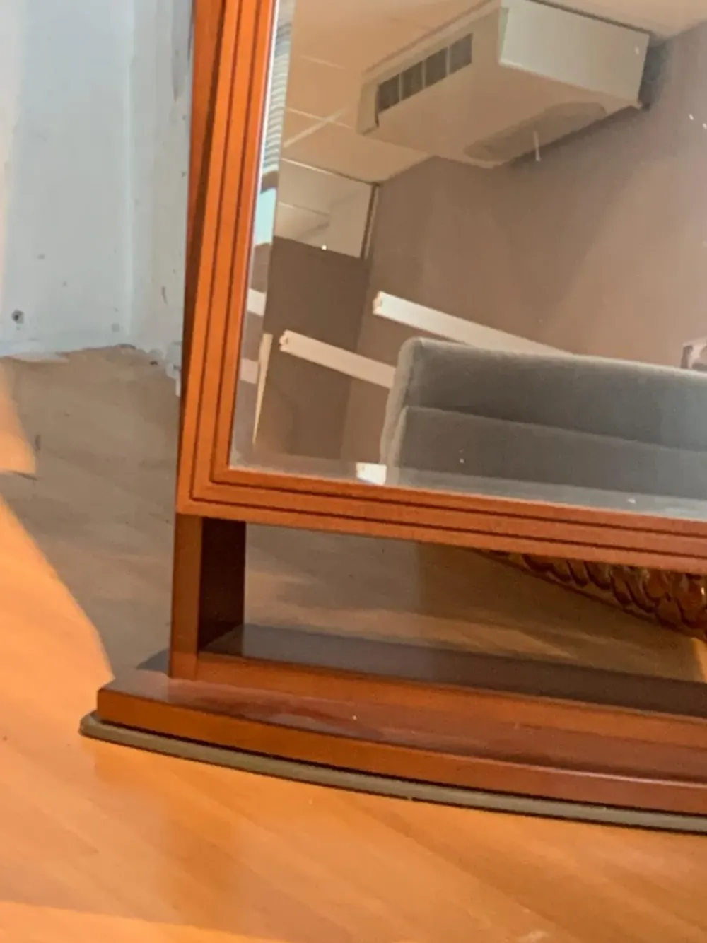 Specchio classico Specchiera reclinabile in noce di a prezzo scontato^Artigianale Sale