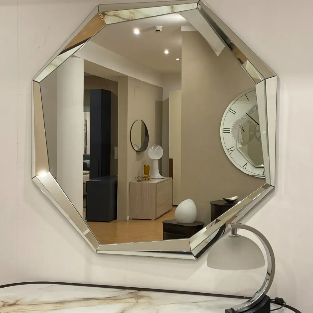 Cattelan Italia Specchio design Emerald di a prezzo scontato- Specchiere