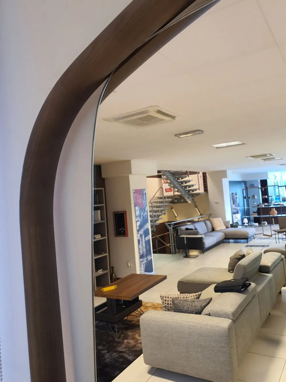 Ozzio Specchio design Golden wood di a prezzo scontato- Specchiere