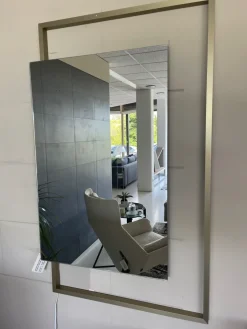 Fontana Arte Specchio design Rebus specchio di scontato -21%- Specchiere