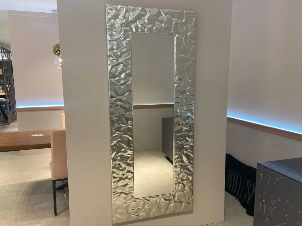 Sale Specchio Mito di in stile moderna Specchiere