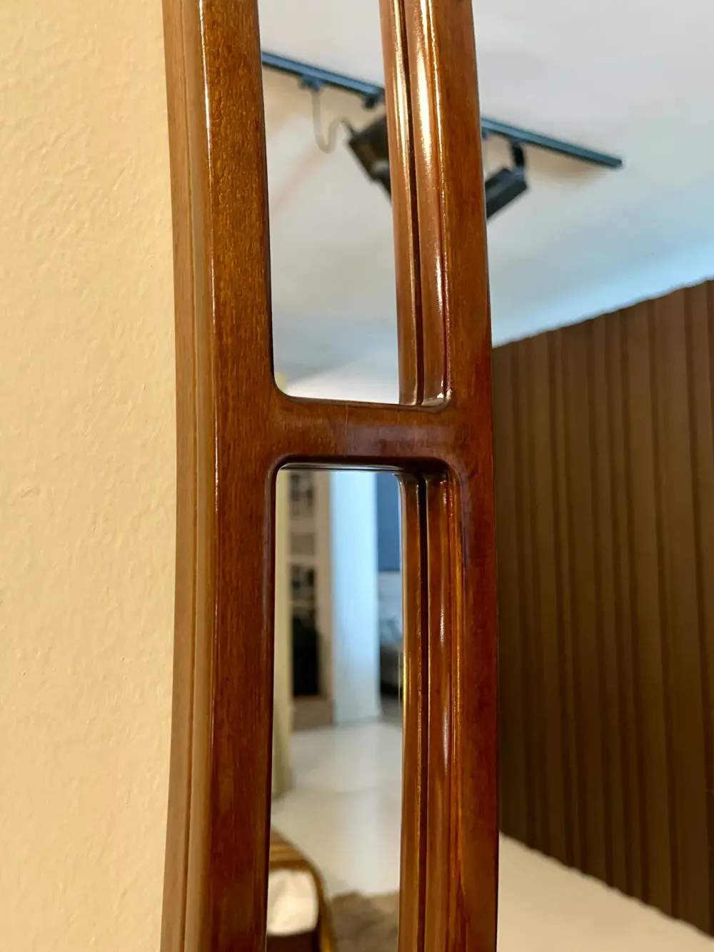 Specchio modello Venere di a prezzi convenienti^Le Fablier Online