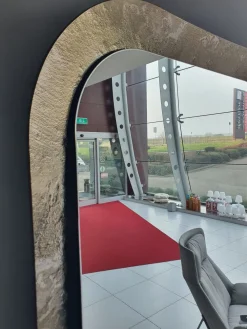 Specchio moderno Raggio di in Offerta Outlet Specchiere