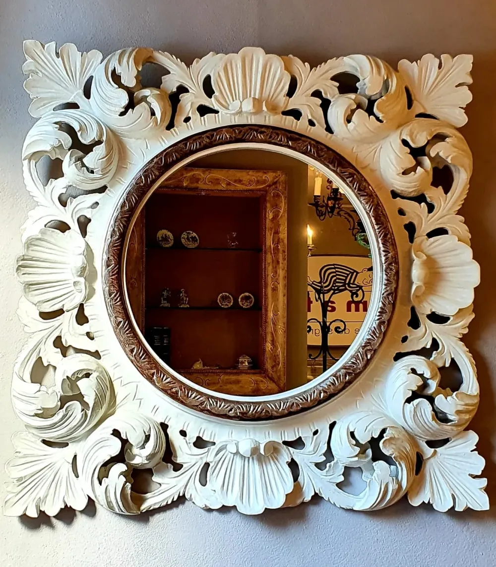 specchio Rococò laccato opaco bianco scontato del 51%^Collezione esclusiva