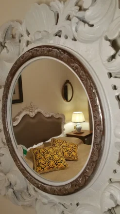 specchio Rococò laccato opaco bianco scontato del 51%^Collezione esclusiva