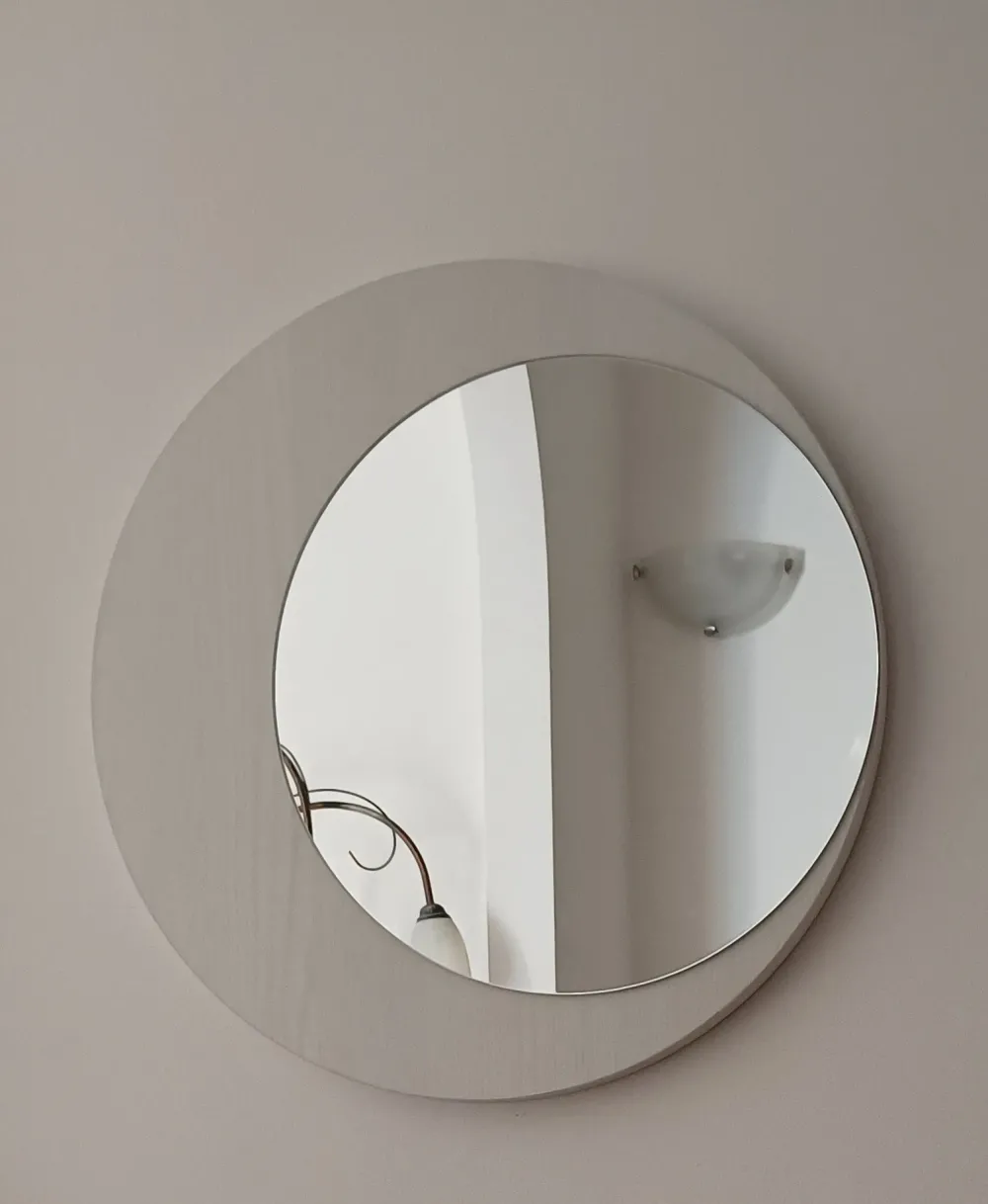 Specchio Roundy di a prezzi davvero convenienti^Collezione esclusiva New