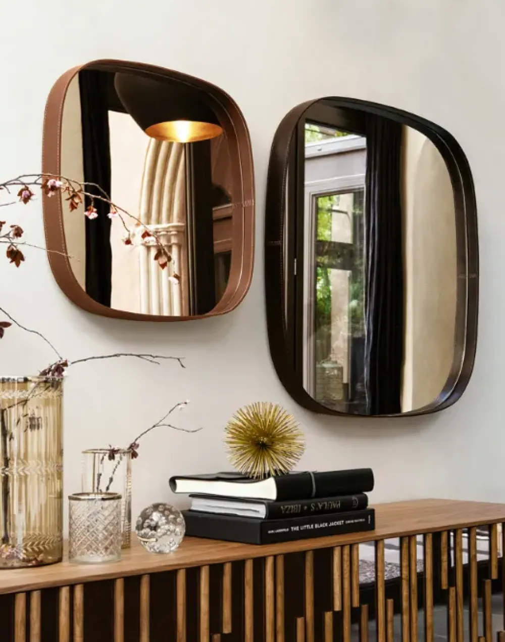 Tonin Casa Specchio Vega di a prezzi davvero convenienti- Specchiere