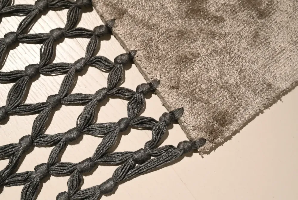 Tappeto Design modello Fringes con forte sconto^Baxter Outlet